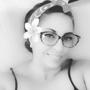 Meet your Posher, Antonia